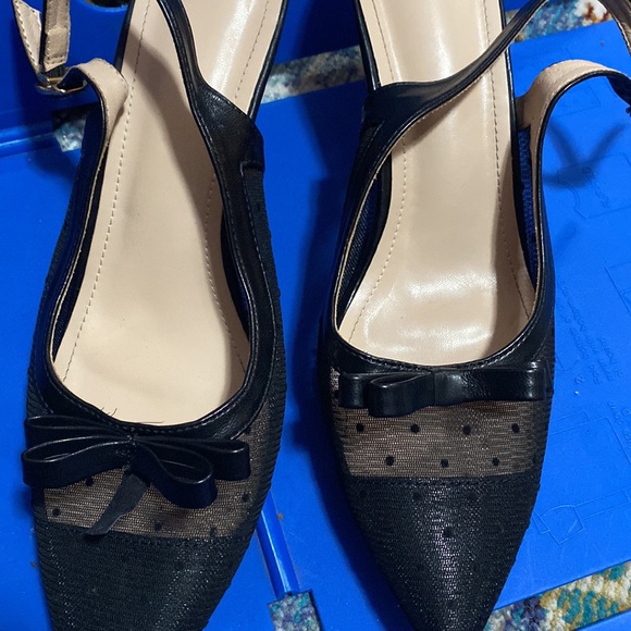 Black Mesh Closed Toe Back Strap Heels - Picture 3 of 9